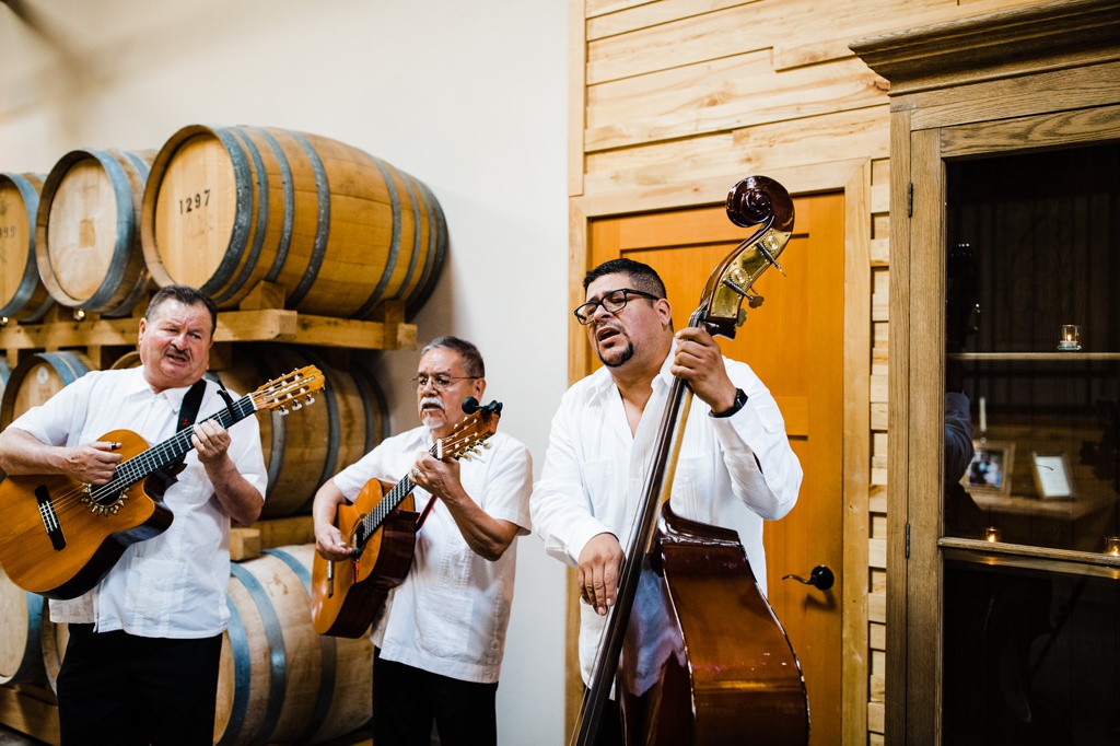 julia kinnunen photography, the foundry by herban feast, seattle wedding, wedding photography, ceremony, details