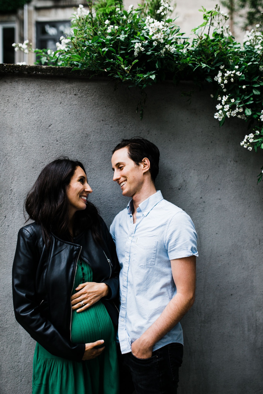 julia kinnunen photography, seattle, new york city, greenwich village, family portraits, family photos, expecting, new parents, baby on the way, maternity photos