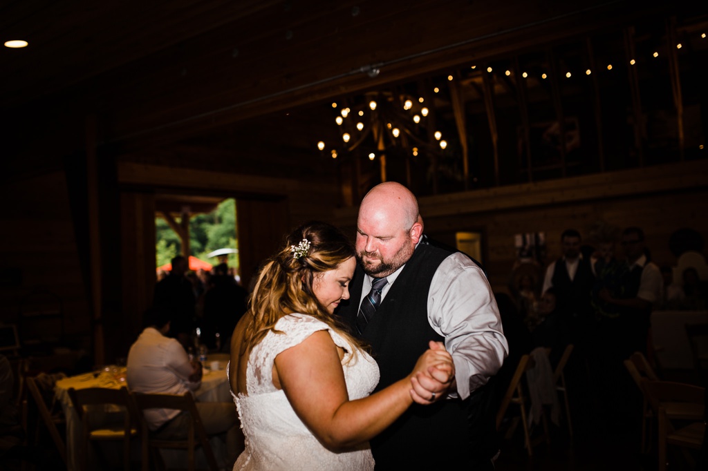 julia kinnunen photography, dancing fish vineyards, destination wedding, whiskey island wedding, rustic wedding, seattle wedding, wedding photography, details, newlyweds, vow renewal, reception, first dance