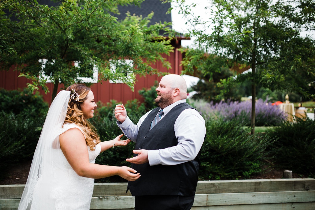 julia kinnunen photography, dancing fish vineyards, destination wedding, whiskey island wedding, rustic wedding, seattle wedding, wedding photography, first look, bridal portrait, newlyweds