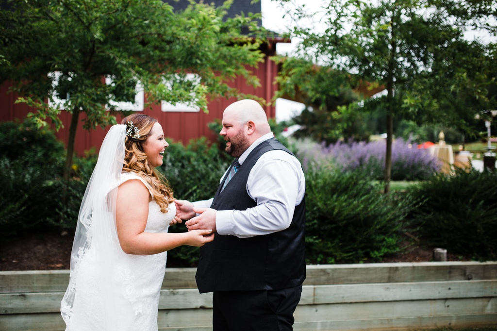 julia kinnunen photography, dancing fish vineyards, destination wedding, whiskey island wedding, rustic wedding, seattle wedding, wedding photography, first look, bridal portrait, newlyweds