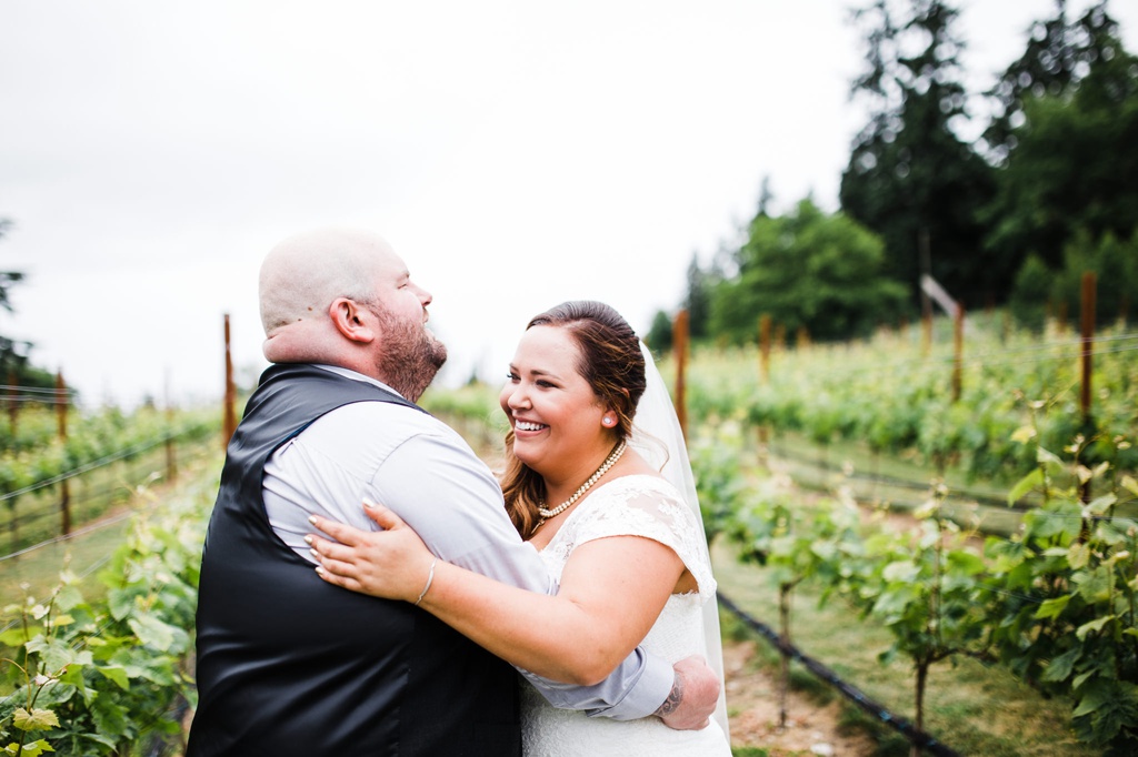 julia kinnunen photography, dancing fish vineyards, destination wedding, whiskey island wedding, rustic wedding, seattle wedding, wedding photography, first look, bridal portrait, newlyweds