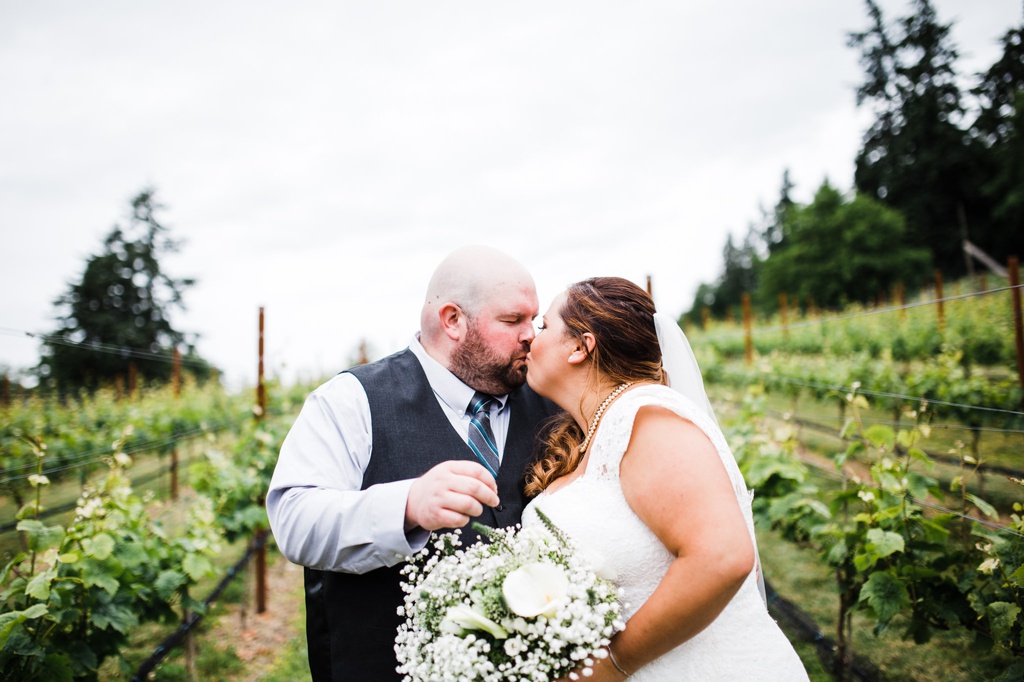 julia kinnunen photography, dancing fish vineyards, destination wedding, whiskey island wedding, rustic wedding, seattle wedding, wedding photography, first look, bridal portrait, newlyweds