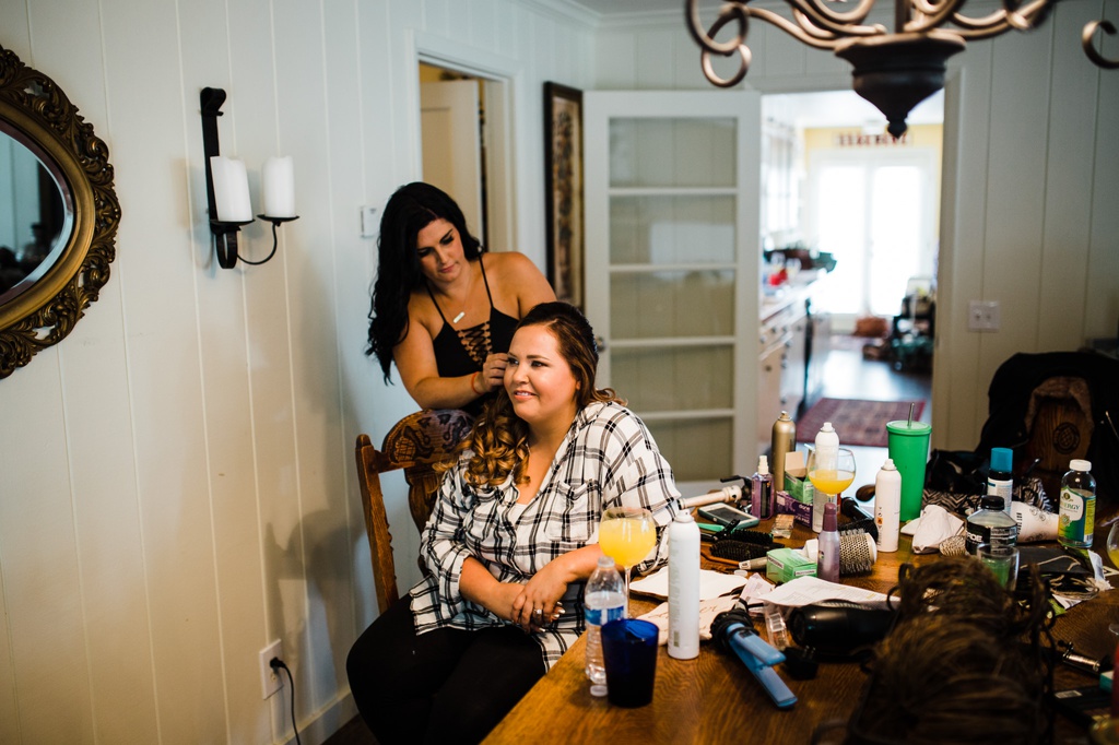 julia kinnunen photography, dancing fish vineyards, destination wedding, whiskey island wedding, rustic wedding, seattle wedding, wedding photography, getting ready, details