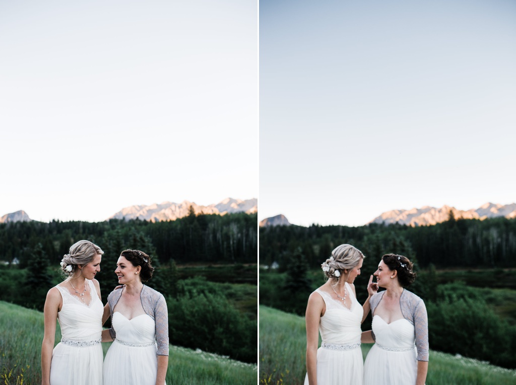 lesbian wedding, offbeat bride, lgbt wedding, gay wedding, two brides, silverpick lodge, durango, julia kinnunen photography, destination wedding, colorado wedding, seattle wedding, wedding photography, bride, newlyweds, wives, sows ear, reception, portraits, mountain wedding