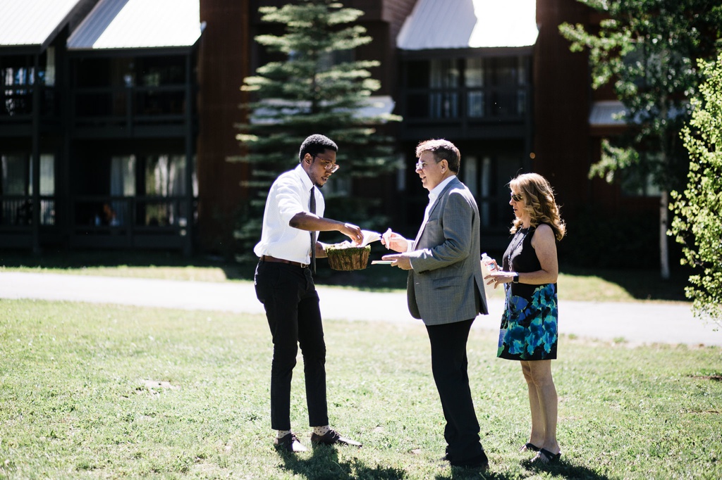 lesbian wedding, offbeat bride, lgbt wedding, gay wedding, two brides, silverpick lodge, durango, julia kinnunen photography, destination wedding, colorado wedding, seattle wedding, wedding photography, bride, newlyweds, ceremony, same sex wedding