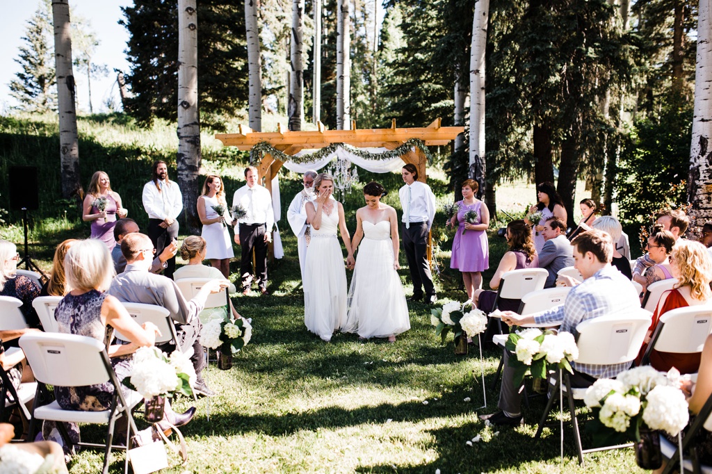 lesbian wedding, offbeat bride, lgbt wedding, gay wedding, two brides, silverpick lodge, durango, julia kinnunen photography, destination wedding, colorado wedding, seattle wedding, wedding photography, bride, newlyweds, ceremony, same sex wedding