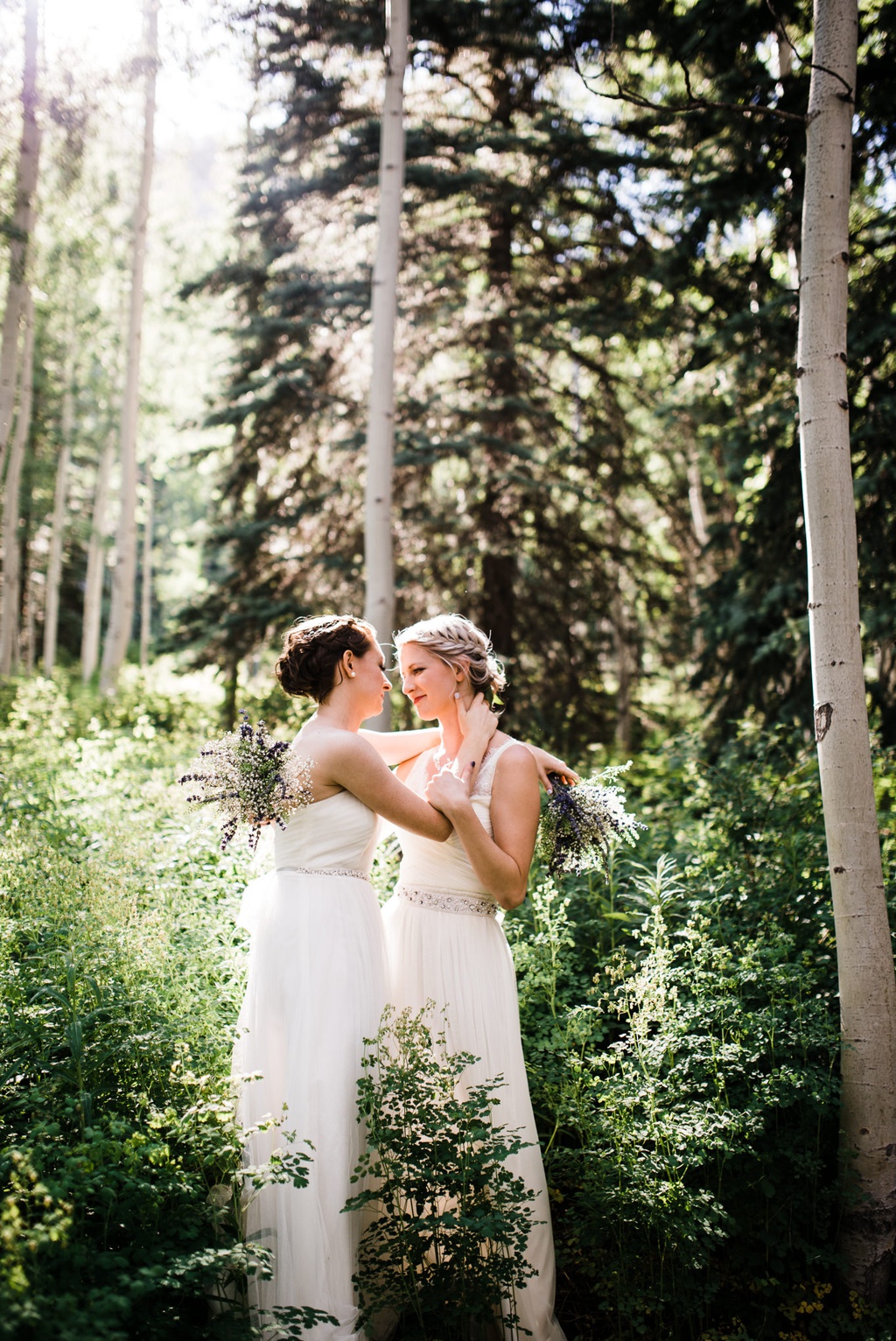 lesbian wedding, offbeat bride, lgbt wedding, gay wedding, two brides, silverpick lodge, durango, julia kinnunen photography, destination wedding, colorado wedding, seattle wedding, wedding photography, bride, newlyweds, portraits, wives, same sex wedding