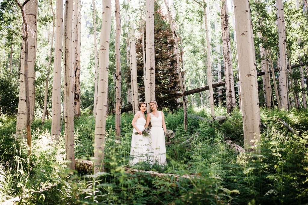 lesbian wedding, offbeat bride, lgbt wedding, gay wedding, two brides, silverpick lodge, durango, julia kinnunen photography, destination wedding, colorado wedding, seattle wedding, wedding photography, bride, newlyweds, portraits, wives, same sex wedding