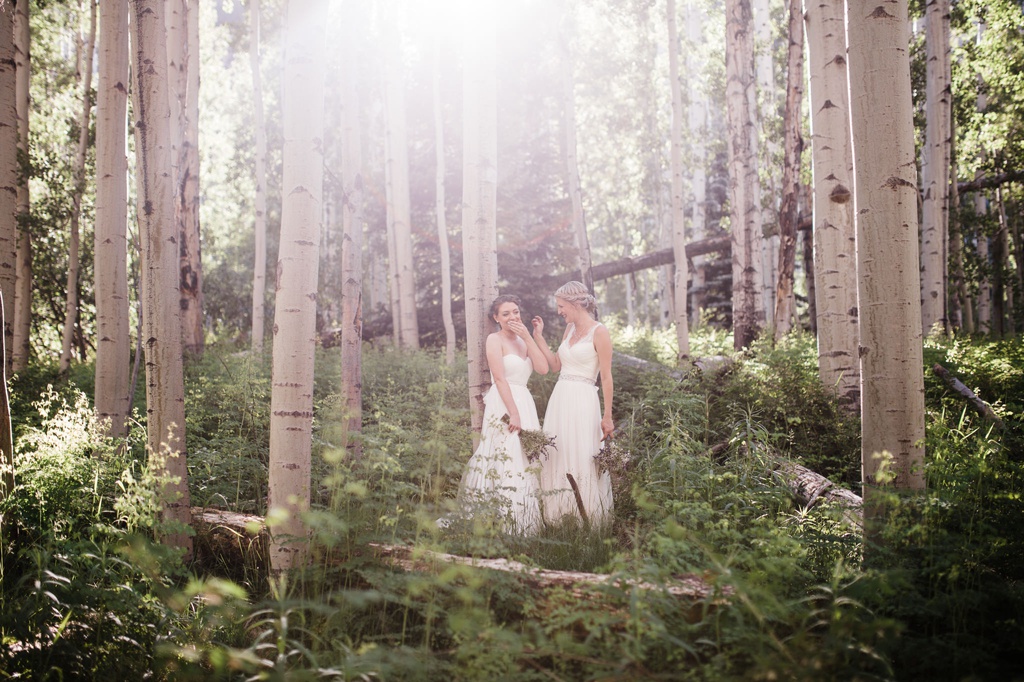 lesbian wedding, offbeat bride, lgbt wedding, gay wedding, two brides, silverpick lodge, durango, julia kinnunen photography, destination wedding, colorado wedding, seattle wedding, wedding photography, bride, newlyweds, portraits, wives, same sex wedding