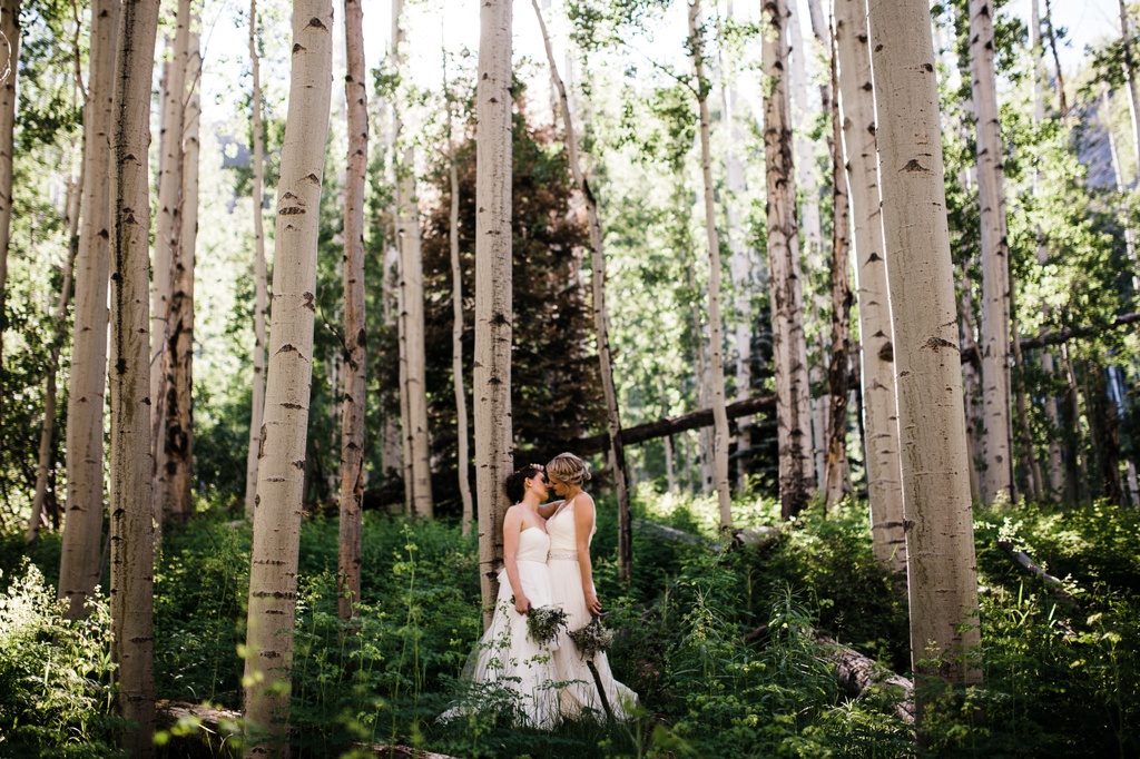 lesbian wedding, offbeat bride, lgbt wedding, gay wedding, two brides, silverpick lodge, durango, julia kinnunen photography, destination wedding, colorado wedding, seattle wedding, wedding photography, bride, newlyweds, portraits, wives, same sex wedding