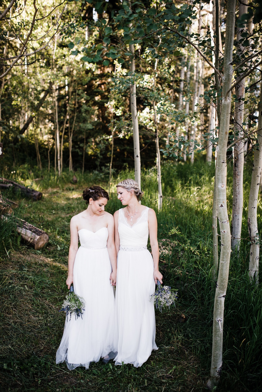 lesbian wedding, offbeat bride, lgbt wedding, gay wedding, two brides, silverpick lodge, durango, julia kinnunen photography, destination wedding, colorado wedding, seattle wedding, wedding photography, bride, newlyweds, portraits, wives, same sex wedding