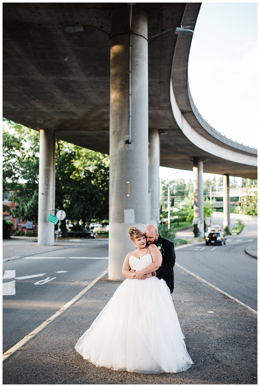 julia kinnunen photography, georgetown ballroom, urban wedding, seattle wedding, wedding photography, portraits, bride and groom, newlyweds