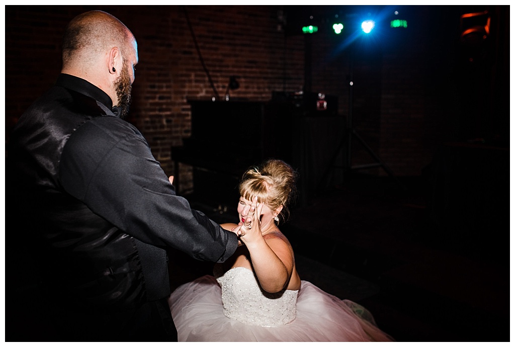 julia kinnunen photography, georgetown ballroom, urban wedding, seattle wedding, wedding photography, reception, cocktail hour, dinner, dance party