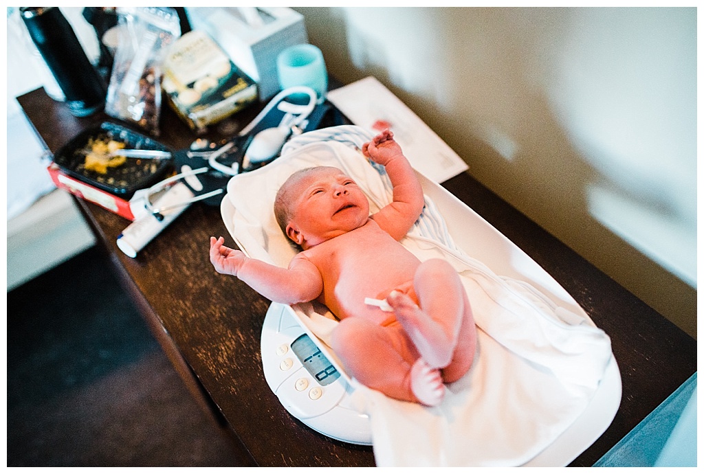 julia kinnunen photography, seattle, generations, newborn portraits, baby photos, birth story, birth photography, family portraits, kids, family photos, mama and baby, rainy city midwifery, natural birth, midwife, doula, birth story, firstborn 