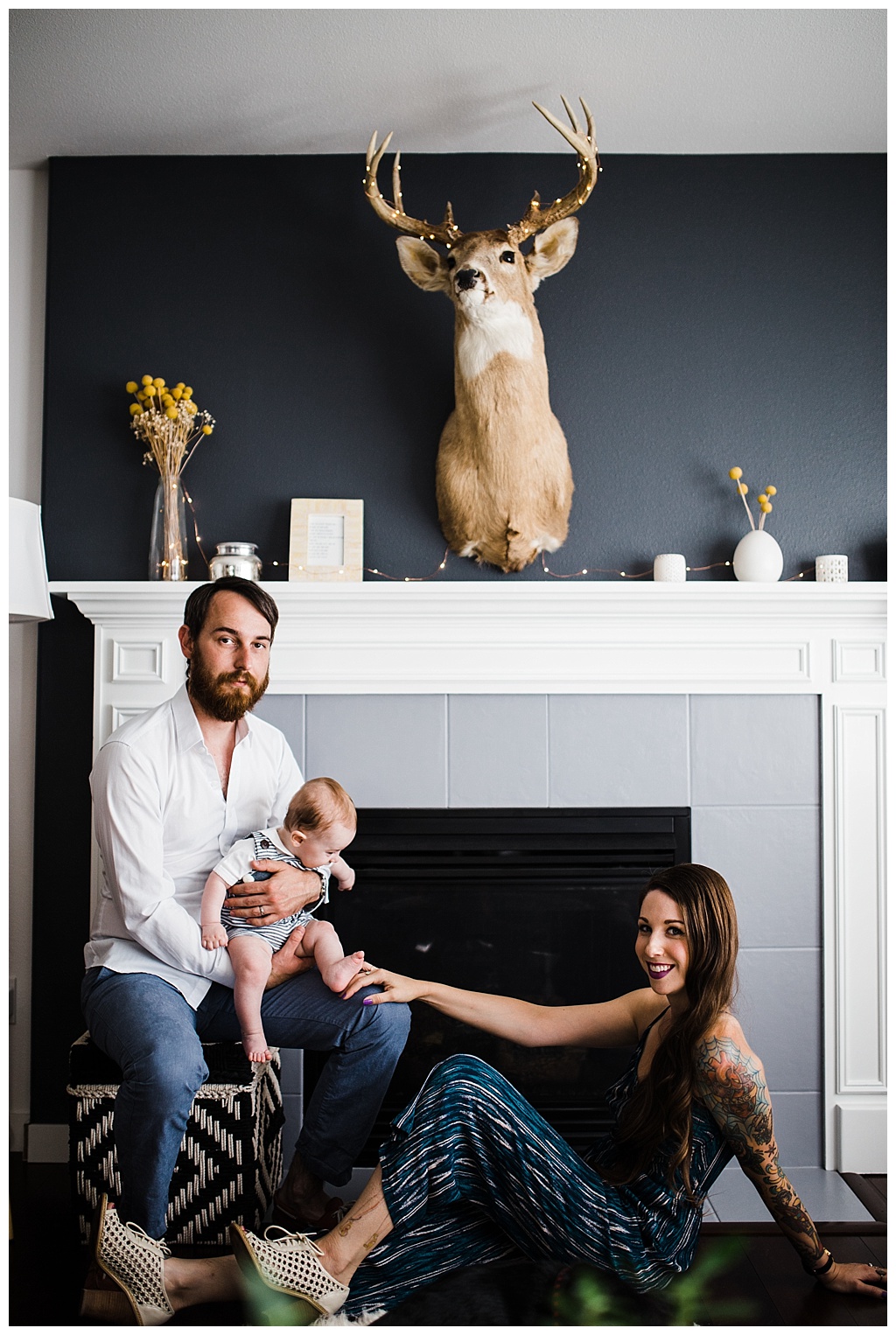 trendy mom, hipster family, julia kinnunen photography, family portraits, summertime, seattle home, tattooed mom, breastfeeding, babies,  couple, family, seattle