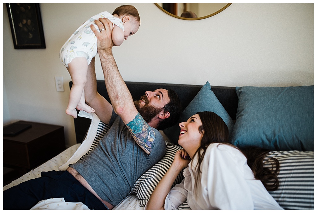 trendy mom, hipster family, julia kinnunen photography, family portraits, summertime, seattle home, tattooed mom, breastfeeding, babies,  couple, family, seattle