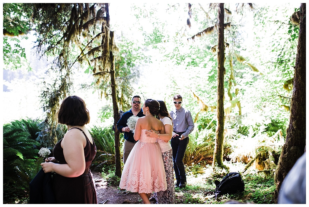 offbeat bride, hoh rainforest, ruby beach, olympic peninsula, julia kinnunen photography, destination wedding, colorado wedding, seattle wedding, wedding photography, bride, groom, adventure seekers, newlyweds, northwest washington wedding, elopement, intimate wedding