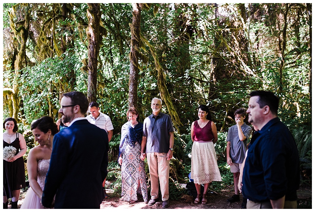 offbeat bride, hoh rainforest, ruby beach, olympic peninsula, julia kinnunen photography, destination wedding, colorado wedding, seattle wedding, wedding photography, bride, groom, adventure seekers, newlyweds, northwest washington wedding, elopement, intimate wedding