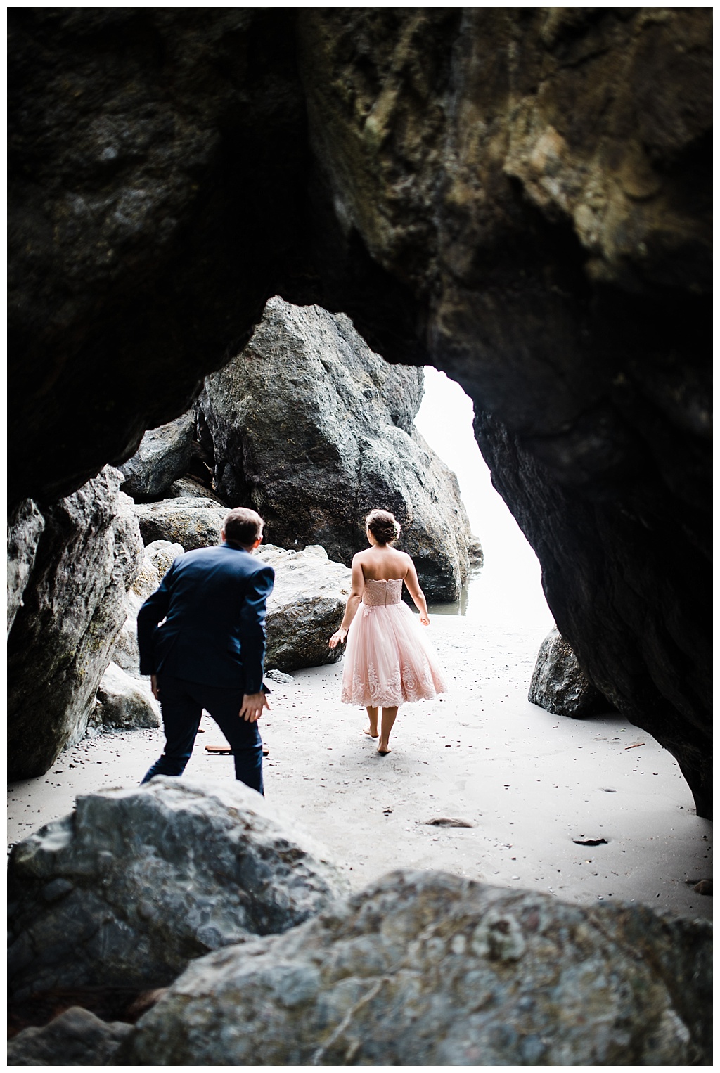 offbeat bride, hoh rainforest, ruby beach, olympic peninsula, julia kinnunen photography, destination wedding, colorado wedding, seattle wedding, wedding photography, bride, groom, adventure seekers, newlyweds, northwest washington wedding, elopement, intimate wedding