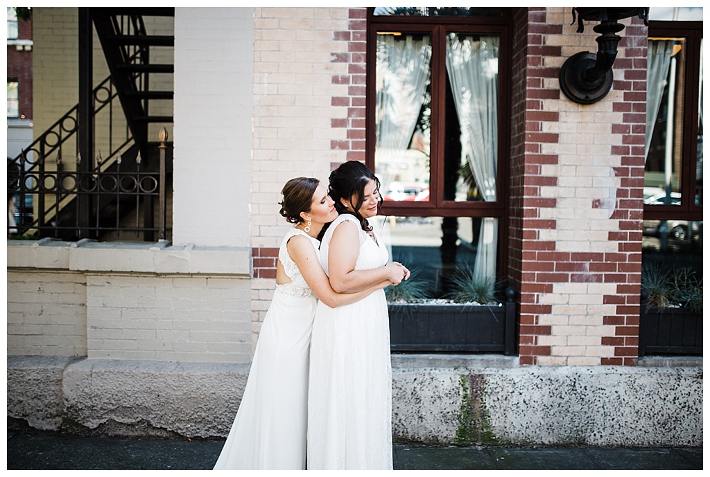 lesbian wedding, offbeat bride, lgbt wedding, gay wedding, two brides, sorrento hotel, boutique hotel wedding, julia kinnunen photography, destination wedding, seattle wedding, wedding photography, bride, newlyweds, same sex wedding, first look, portraits