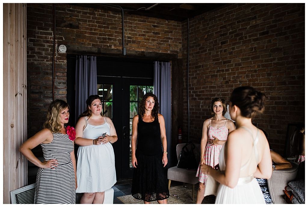 julia kinnunen photography, destination wedding, new york wedding, seattle wedding, wedding photography, bride, groom, newlyweds, offbeat bride, omi international center for the arts, upstate new york wedding, east coast bride, intimate wedding, prep