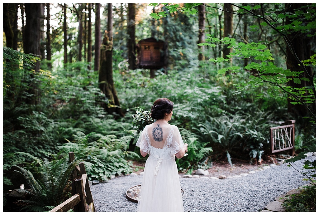 offbeat bride, treehouse point, julia kinnunen photography, destination wedding, seattle wedding, wedding photography, bride, groom, adventure seekers, newlyweds, northwest washington wedding, elopement, intimate wedding, diy wedding, portraits