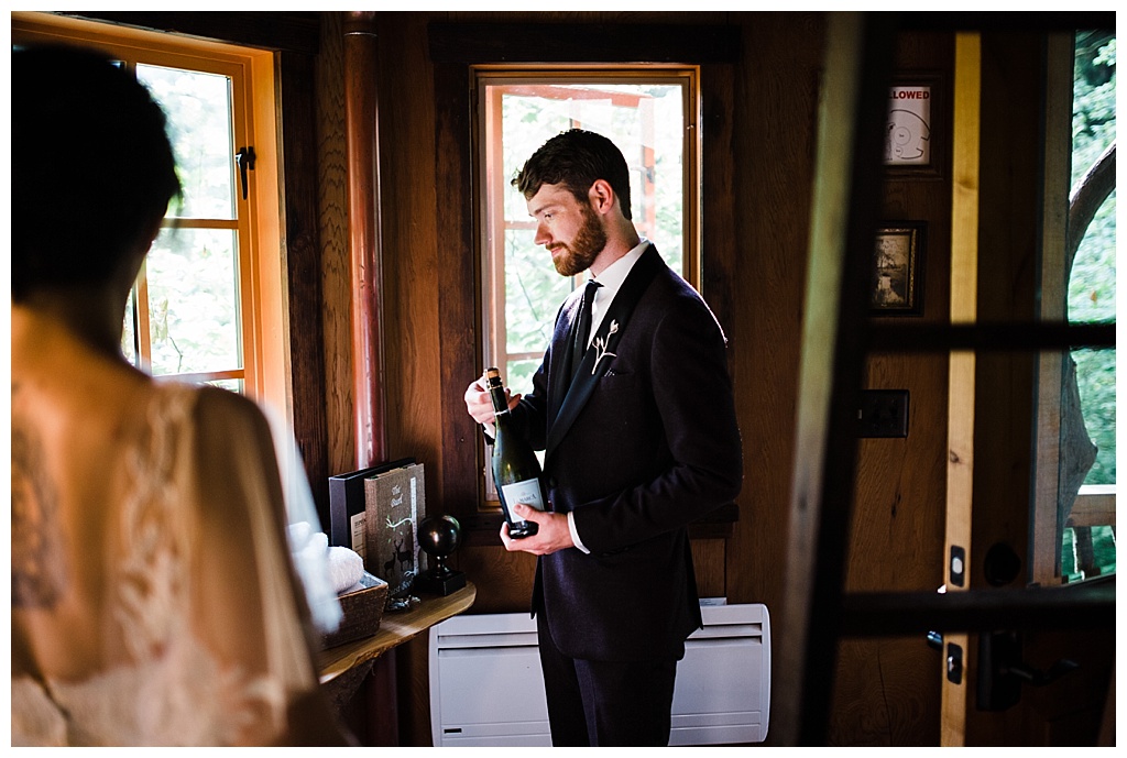 offbeat bride, treehouse point, julia kinnunen photography, destination wedding, seattle wedding, wedding photography, bride, groom, adventure seekers, newlyweds, northwest washington wedding, elopement, intimate wedding, diy wedding, ceremony