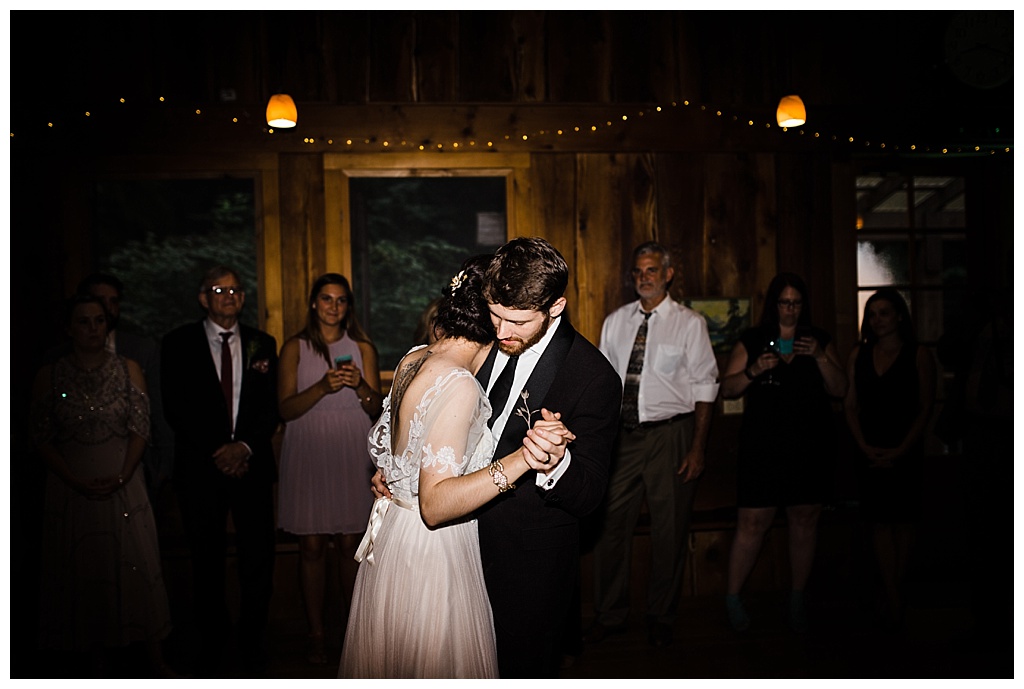 offbeat bride, treehouse point, julia kinnunen photography, destination wedding, seattle wedding, wedding photography, bride, groom, adventure seekers, newlyweds, northwest washington wedding, elopement, intimate wedding, diy wedding, reception, cake cutting, first dance