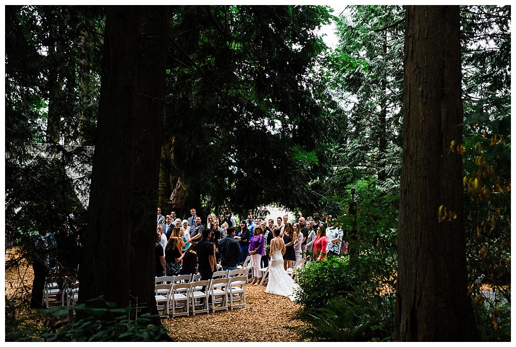 julia kinnunen photography, twin willow gardensl, snohomish wedding, seattle wedding, wedding photography, bride, groom, rustic wedding, diy wedding, newlyweds, pacific northwest wedding, ceremony