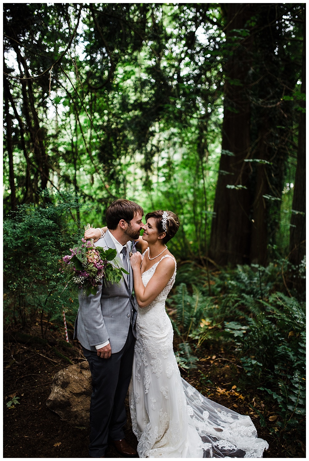 julia kinnunen photography, twin willow gardensl, snohomish wedding, seattle wedding, wedding photography, bride, groom, rustic wedding, diy wedding, newlyweds, pacific northwest wedding, portraits 