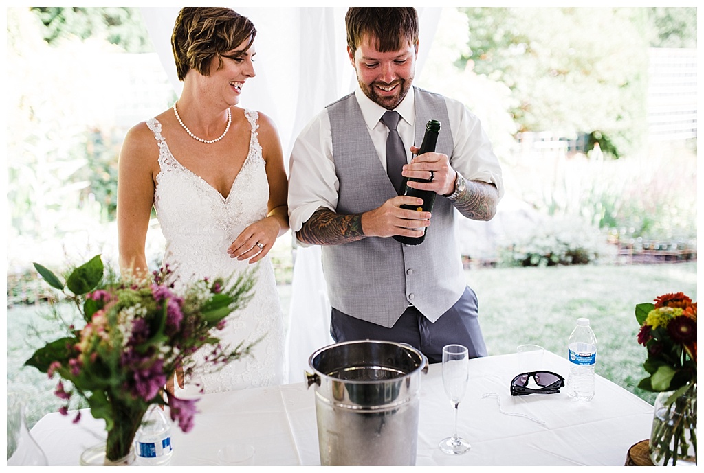 julia kinnunen photography, twin willow gardensl, snohomish wedding, seattle wedding, wedding photography, bride, groom, rustic wedding, diy wedding, newlyweds, pacific northwest wedding, reception 