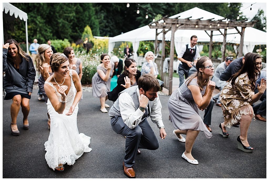 julia kinnunen photography, twin willow gardensl, snohomish wedding, seattle wedding, wedding photography, bride, groom, rustic wedding, diy wedding, newlyweds, pacific northwest wedding, reception ,dance party