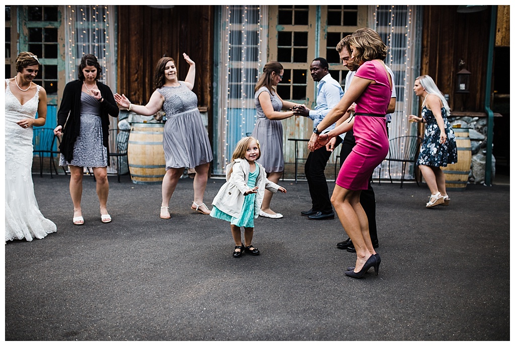 julia kinnunen photography, twin willow gardensl, snohomish wedding, seattle wedding, wedding photography, bride, groom, rustic wedding, diy wedding, newlyweds, pacific northwest wedding, reception ,dance party