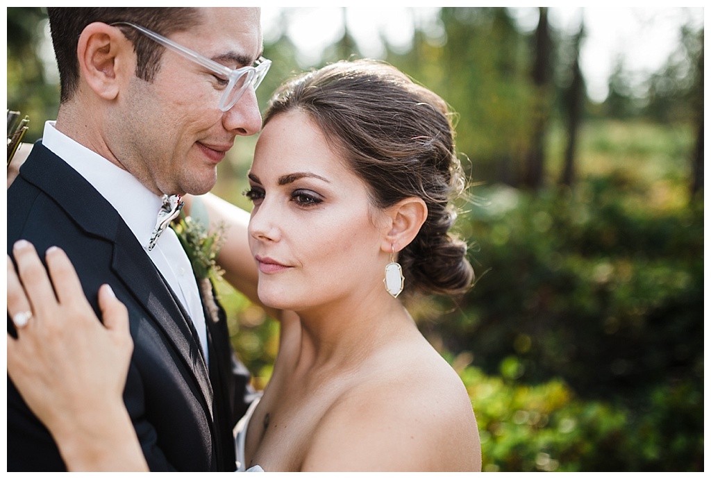 julia kinnunen photography, mccormick woods golf club, port orchard wedding, brunch wedding, seattle wedding, wedding photography, bride, groom, newlyweds, pacific northwest wedding, first look, portraits