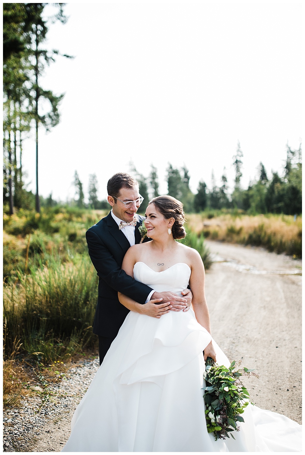 julia kinnunen photography, mccormick woods golf club, port orchard wedding, brunch wedding, seattle wedding, wedding photography, bride, groom, newlyweds, pacific northwest wedding, first look, portraits