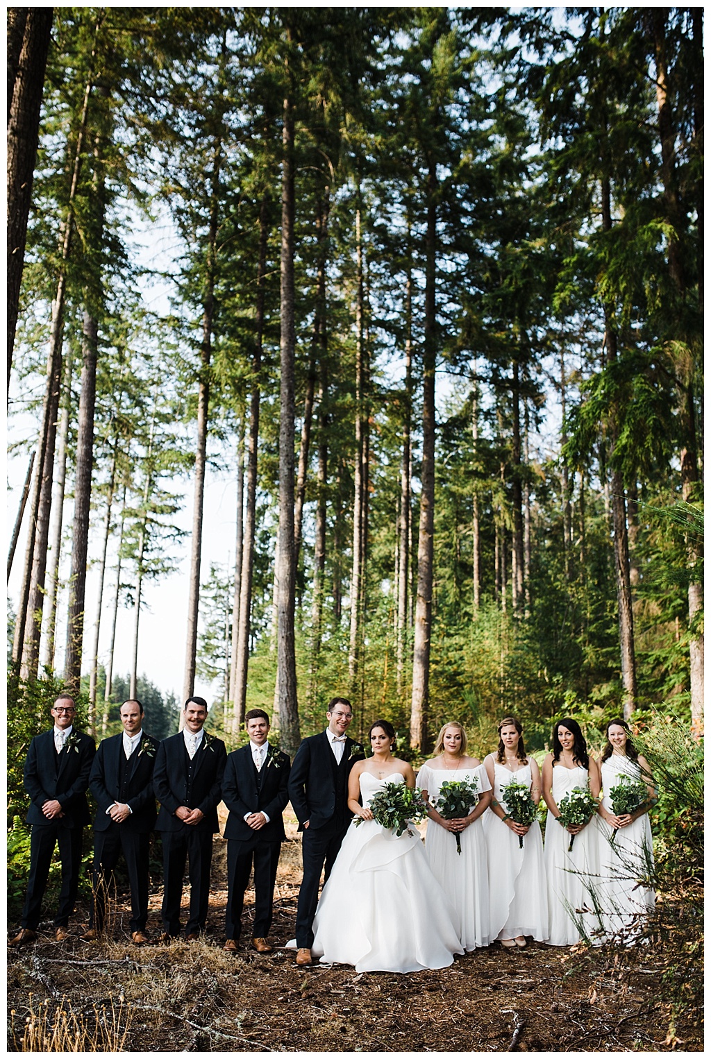 julia kinnunen photography, mccormick woods golf club, port orchard wedding, brunch wedding, seattle wedding, wedding photography, bride, groom, newlyweds, pacific northwest wedding, first look, portraits