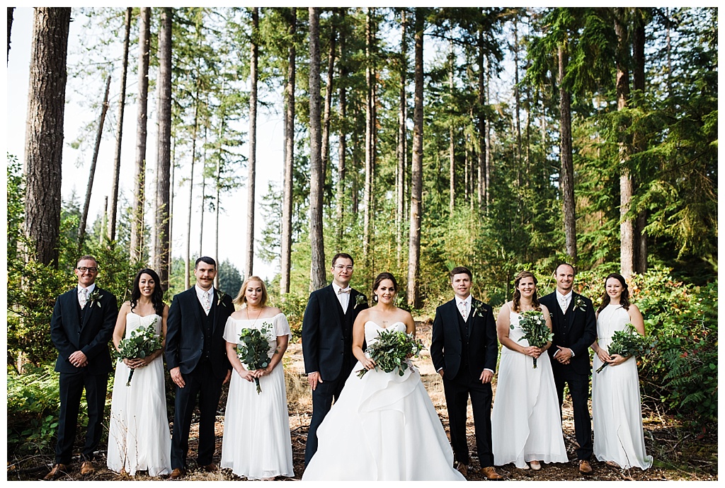 julia kinnunen photography, mccormick woods golf club, port orchard wedding, brunch wedding, seattle wedding, wedding photography, bride, groom, newlyweds, pacific northwest wedding, first look, portraits