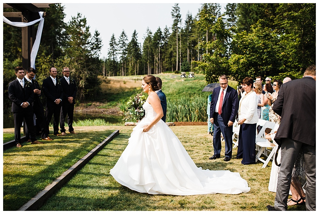 julia kinnunen photography, mccormick woods golf club, port orchard wedding, brunch wedding, seattle wedding, wedding photography, bride, groom, newlyweds, pacific northwest wedding, ceremony