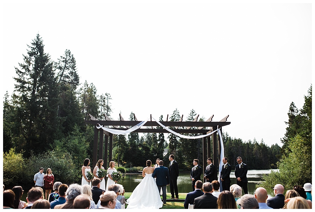 julia kinnunen photography, mccormick woods golf club, port orchard wedding, brunch wedding, seattle wedding, wedding photography, bride, groom, newlyweds, pacific northwest wedding, ceremony