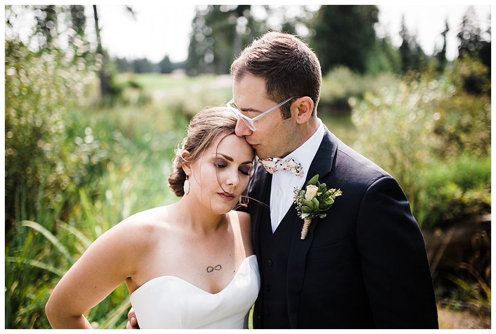 julia kinnunen photography, mccormick woods golf club, port orchard wedding, brunch wedding, seattle wedding, wedding photography, bride, groom, newlyweds, pacific northwest wedding, portraits 