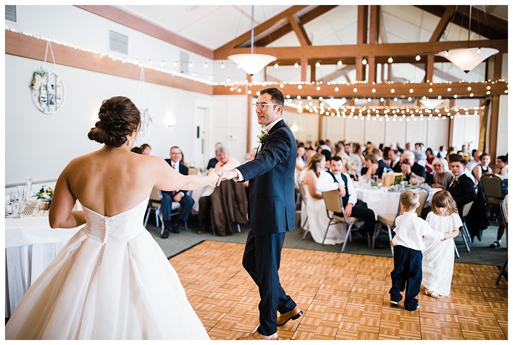 julia kinnunen photography, mccormick woods golf club, port orchard wedding, brunch wedding, seattle wedding, wedding photography, bride, groom, newlyweds, pacific northwest wedding, reception, first dance