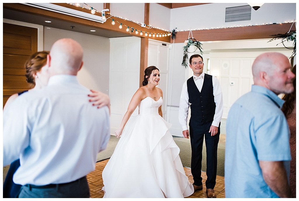 julia kinnunen photography, mccormick woods golf club, port orchard wedding, brunch wedding, seattle wedding, wedding photography, bride, groom, newlyweds, pacific northwest wedding, reception