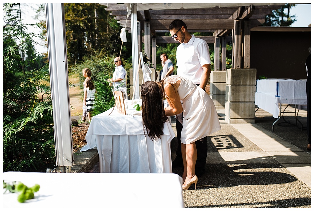 julia kinnunen photography, mccormick woods golf club, port orchard wedding, brunch wedding, seattle wedding, wedding photography, bride, groom, newlyweds, pacific northwest wedding, reception details