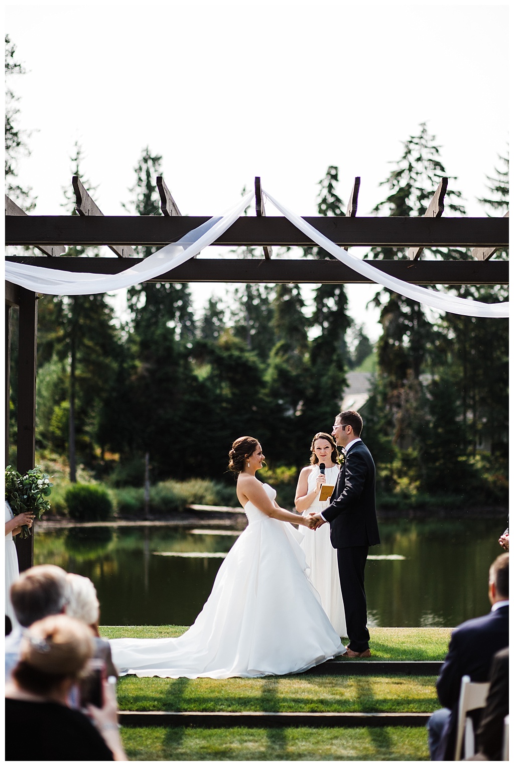 julia kinnunen photography, mccormick woods golf club, port orchard wedding, brunch wedding, seattle wedding, wedding photography, bride, groom, newlyweds, pacific northwest wedding, ceremony