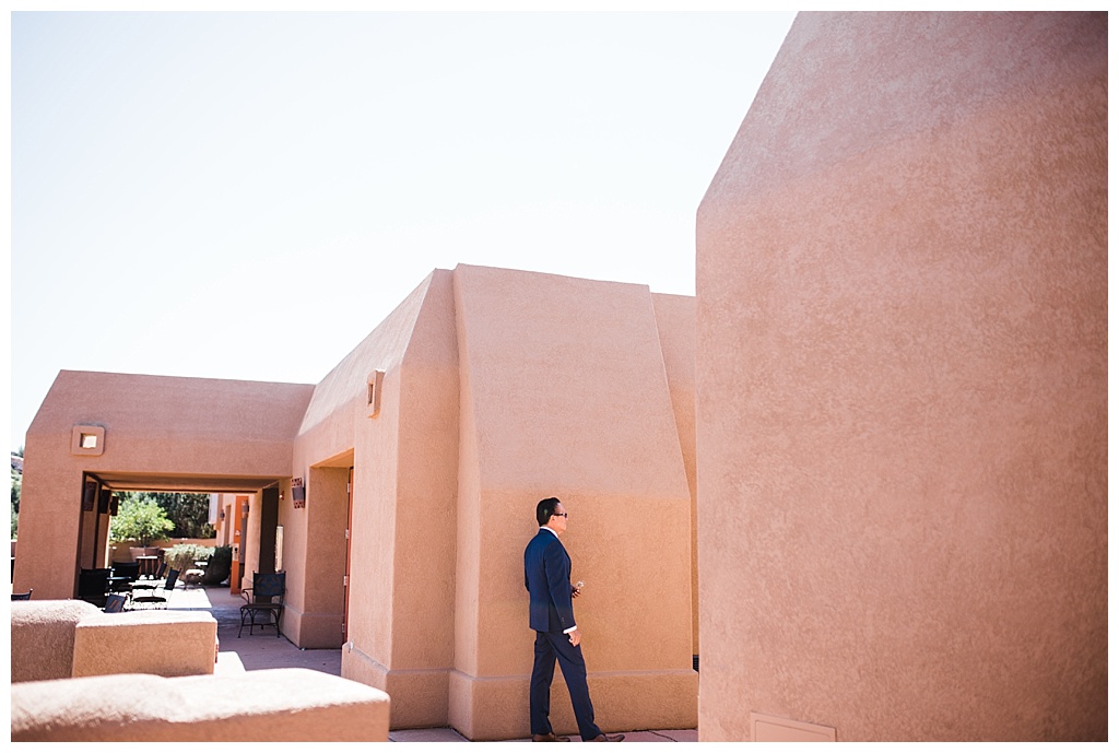 julia kinnunen photography, destination wedding, arizona wedding, seattle wedding, wedding photography, bride, groom, newlyweds, offbeat bride, agave of sedona, southwest wedding, desert wedding, intimate wedding, prep