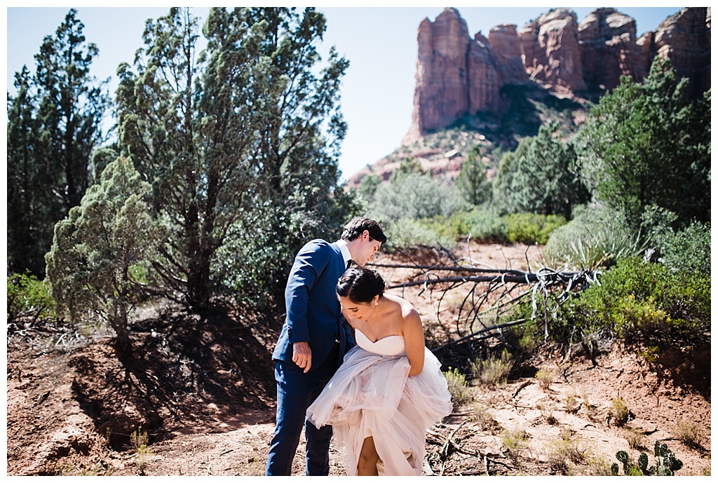 julia kinnunen photography, destination wedding, arizona wedding, seattle wedding, wedding photography, bride, groom, newlyweds, offbeat bride, agave of sedona, southwest wedding, desert wedding, intimate wedding, portraits, first look 