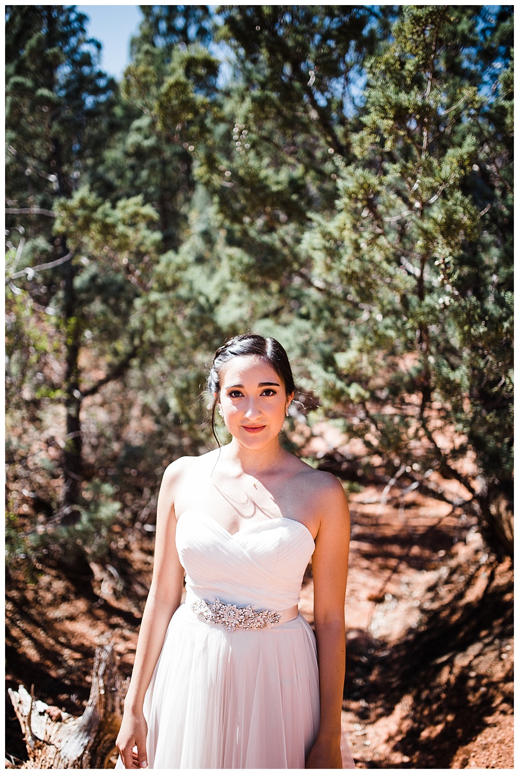 julia kinnunen photography, destination wedding, arizona wedding, seattle wedding, wedding photography, bride, groom, newlyweds, offbeat bride, agave of sedona, southwest wedding, desert wedding, intimate wedding, portraits, first look 