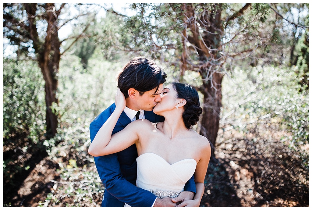 julia kinnunen photography, destination wedding, arizona wedding, seattle wedding, wedding photography, bride, groom, newlyweds, offbeat bride, agave of sedona, southwest wedding, desert wedding, intimate wedding, portraits, first look 