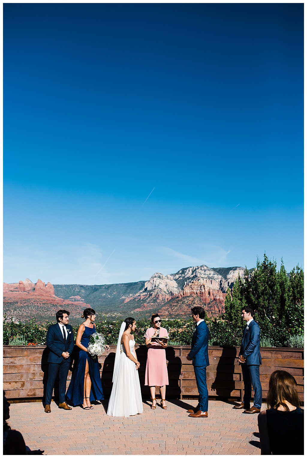 julia kinnunen photography, destination wedding, arizona wedding, seattle wedding, wedding photography, bride, groom, newlyweds, offbeat bride, agave of sedona, southwest wedding, desert wedding, intimate wedding, ceremony 